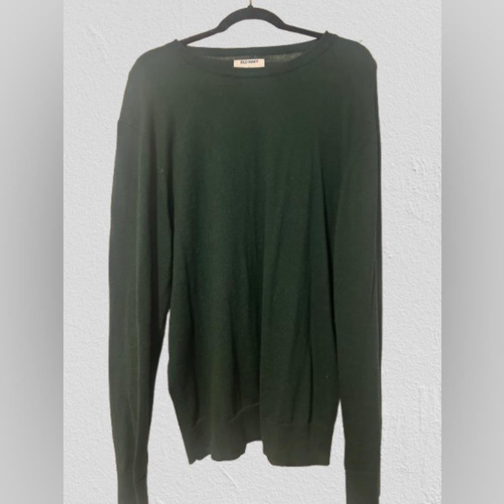 Old navy crew neck sweater